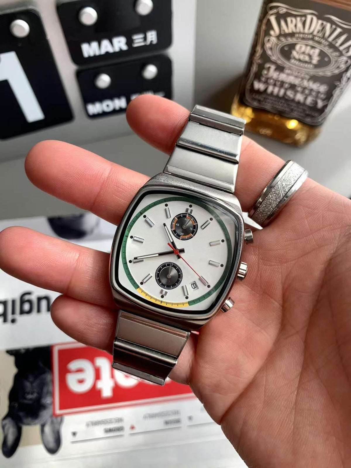 Mens Chronograph Stainless Steel Quartz Watch D244075
