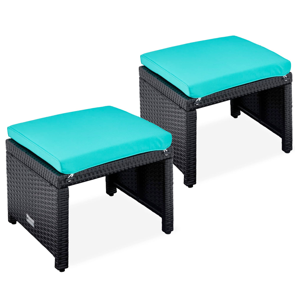 Set of 2 Wicker Ottomans with Removable Cushions V782